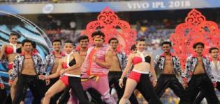 Varun Dhawan’s Energetic and Amazing Performs at Launch Event of IPL 11 in 2018