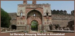 Lal Darwaja Shopping Market in Ahmedabad City