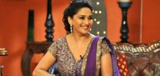 Madhuri Dixit in Comedy Nights With Kapil for Promotion of Dedh Ishqiya Hindi Movie