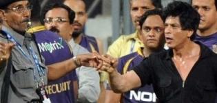 Shahrukh Khan misbehaves at the Wankhede Stadium after KKR wins